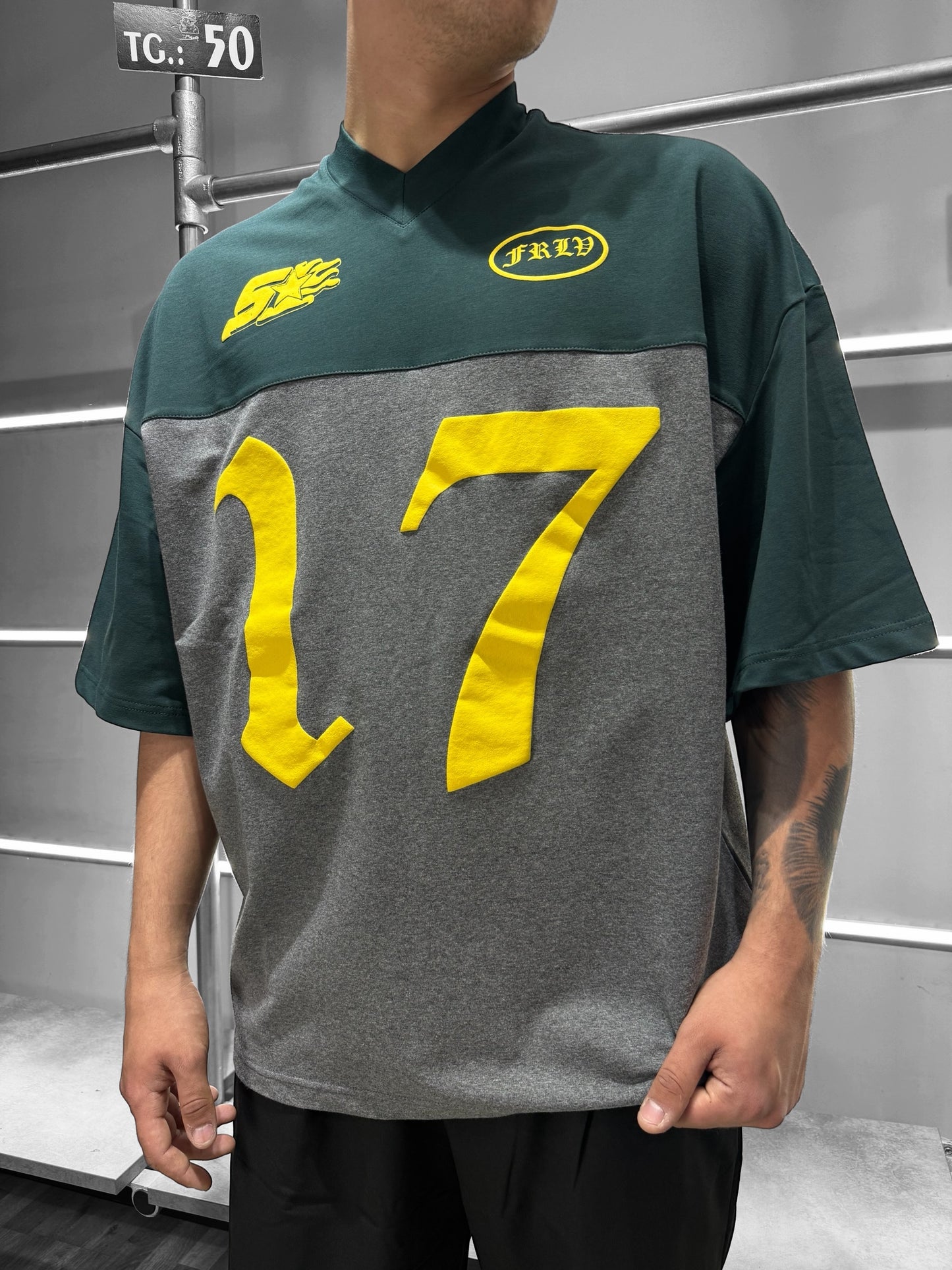 T-SHIRT FEAR OF LOVE