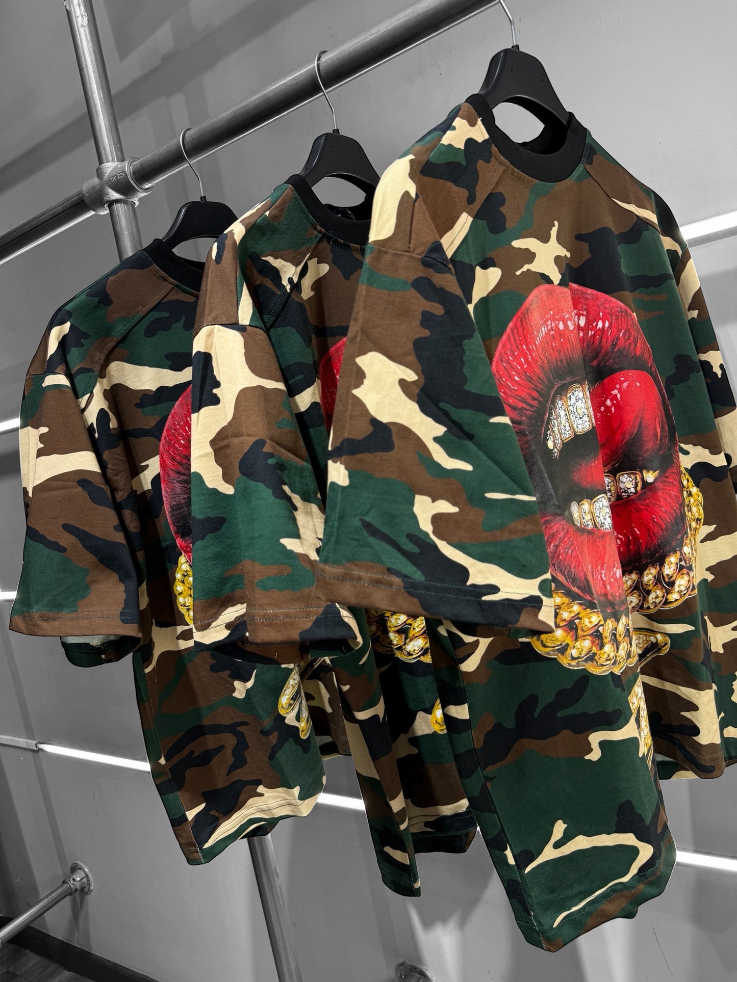 T-SHIRT LIMITED