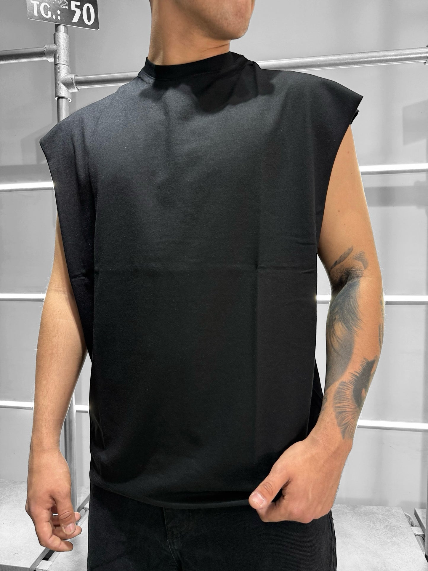 T-SHIRT SMANICATA