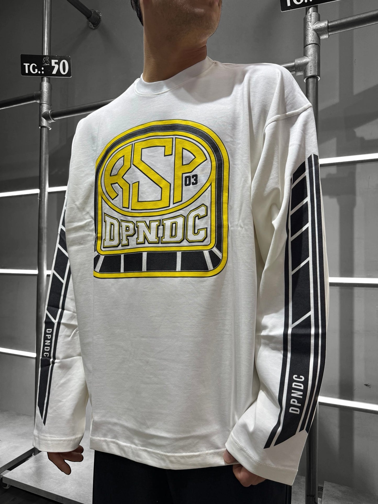 LONG SLEEVE DEPENDENCIA