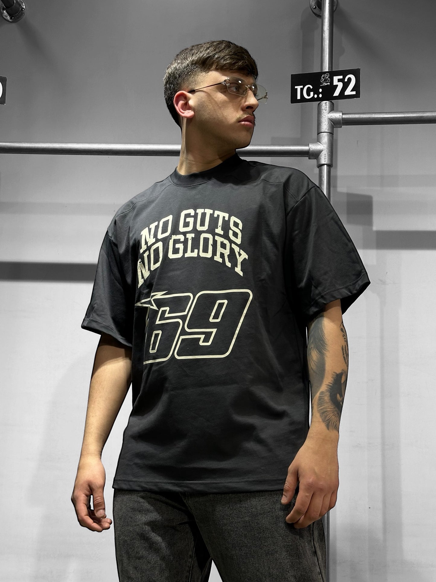FEAR OF LOVE X DMSHOP