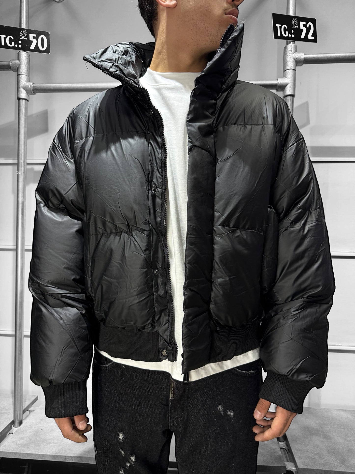 PUFFER BLACK