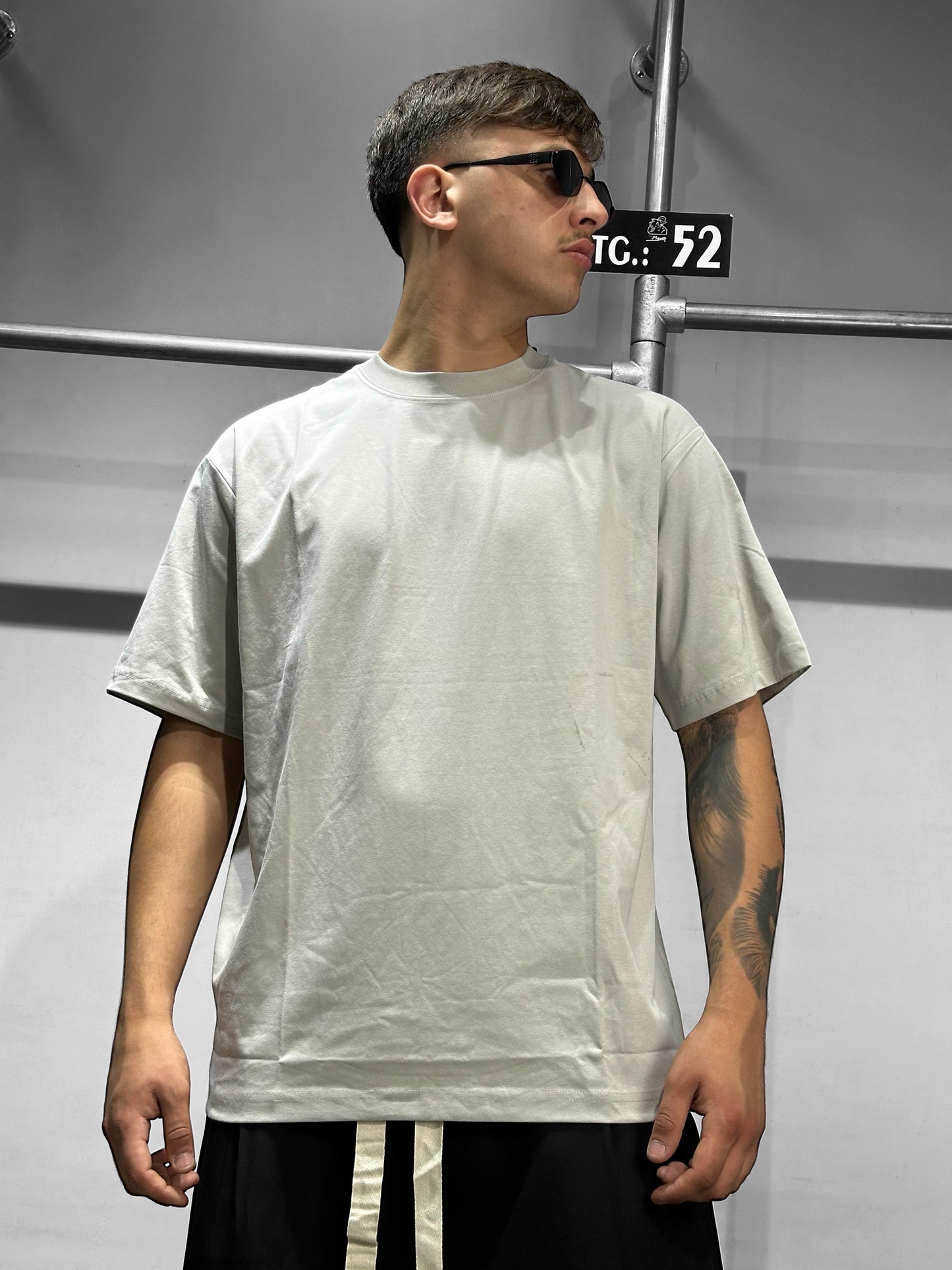 T-SHIRT 3 COLORI