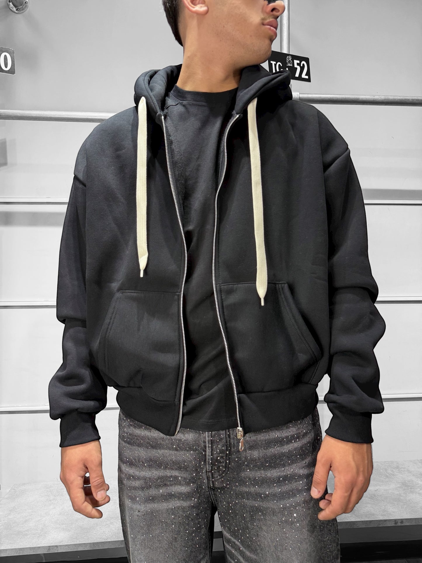 FELPA BOXY ZIP 2 COLORI