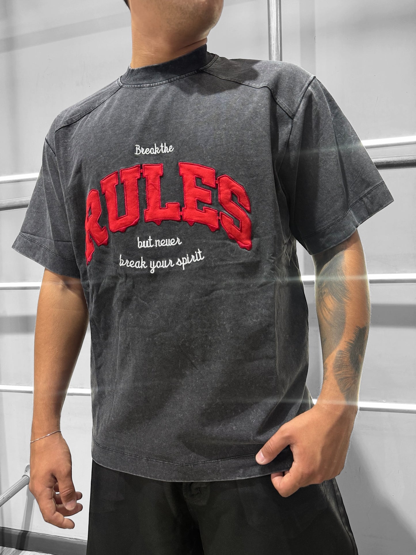 T-SHIRT  RULES