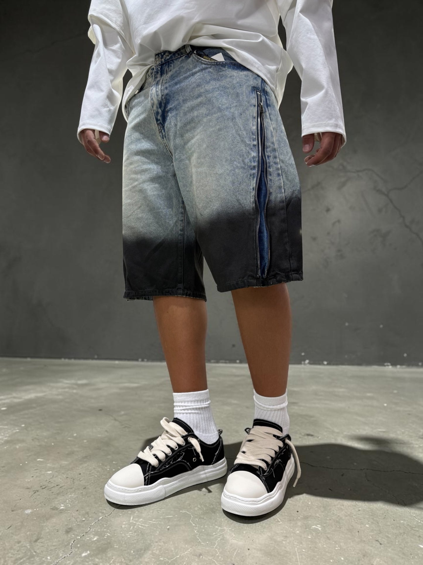BERMUDA FLARE ZIP