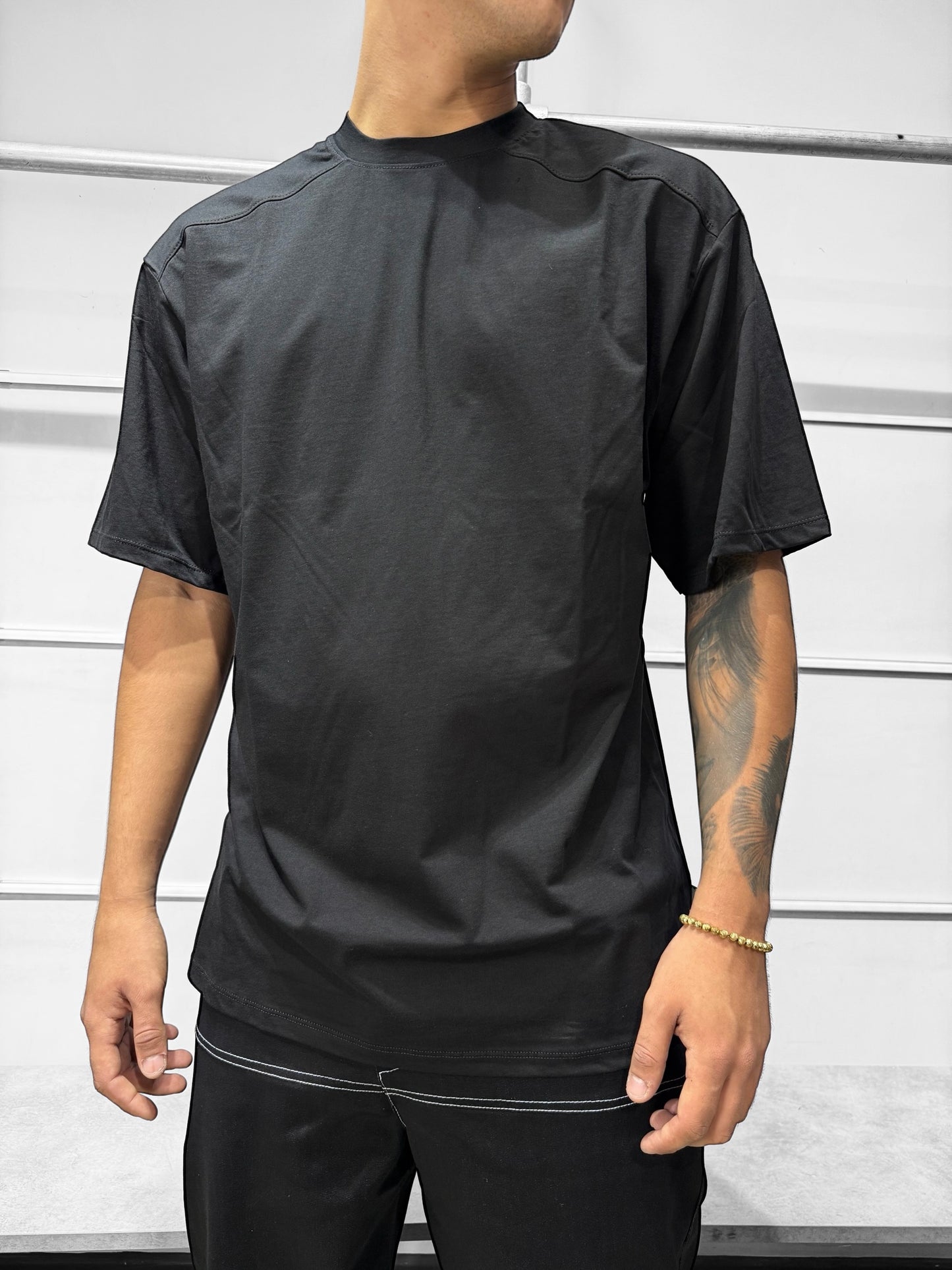 T-SHIRT BASIC FEAR OF LOVE