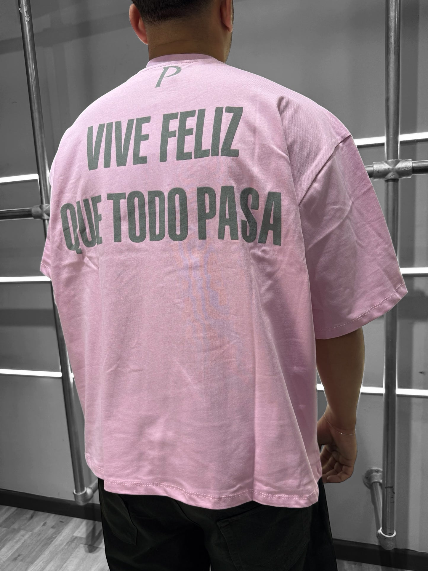 T-SHIRT VIVE FELIZ