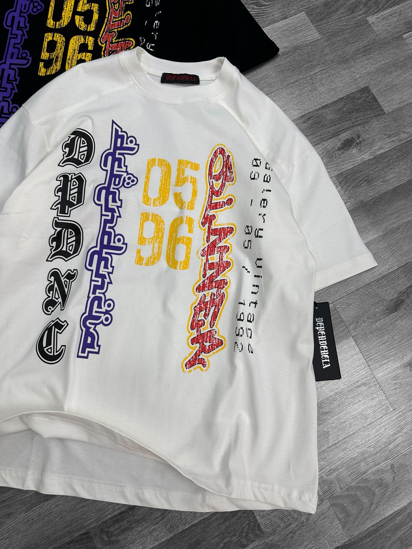 T-SHIRT DEPENDENCIA