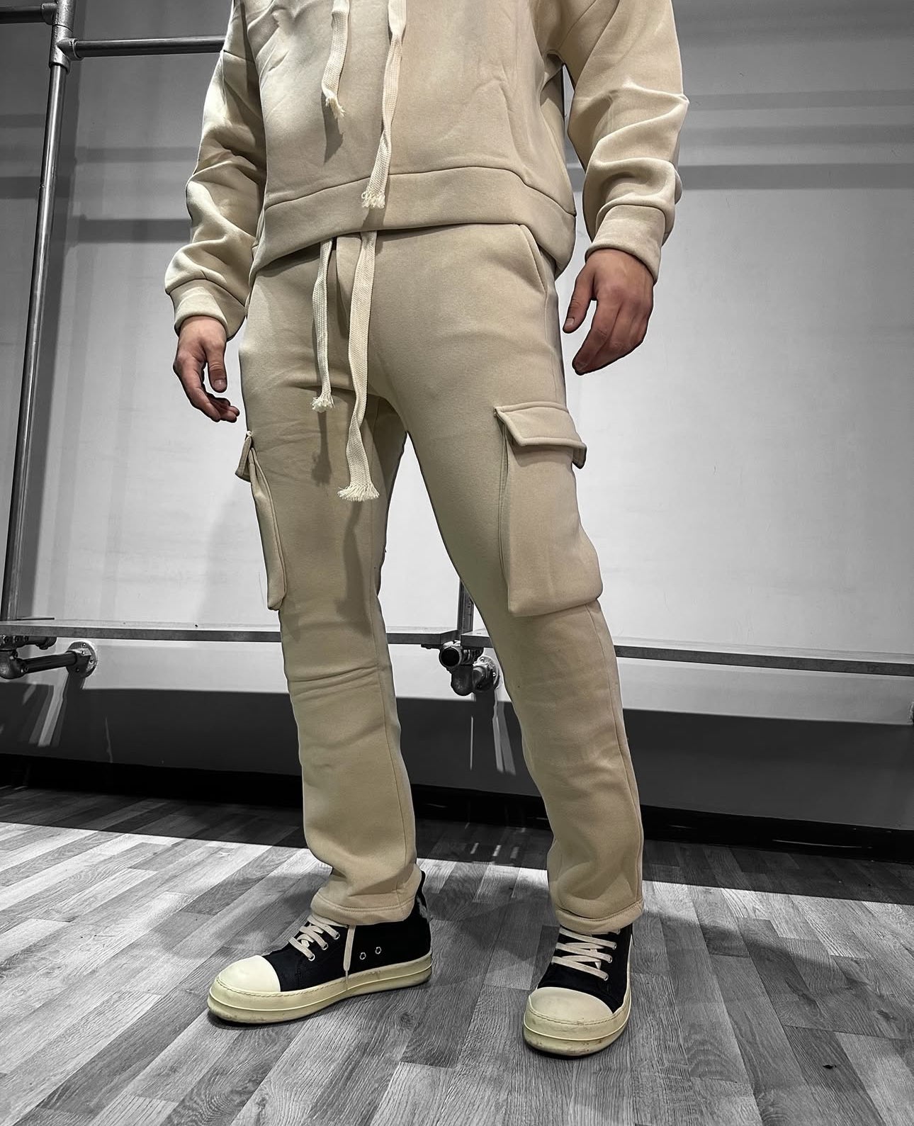 TRACKSUIT CARGO 3 COLORI